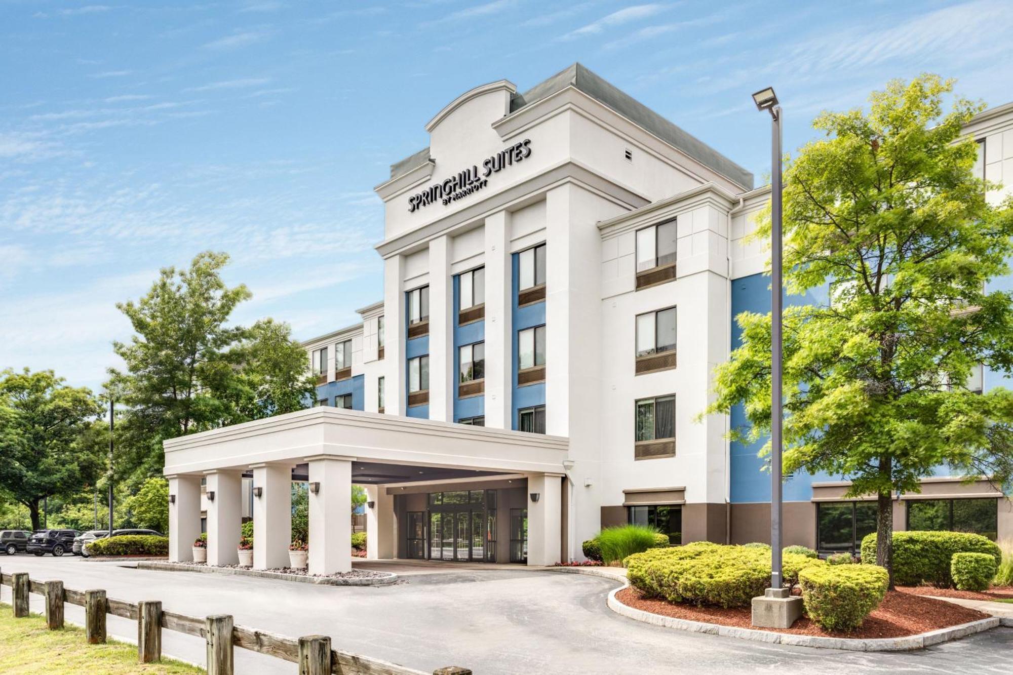 Springhill Boston Hotel 3*